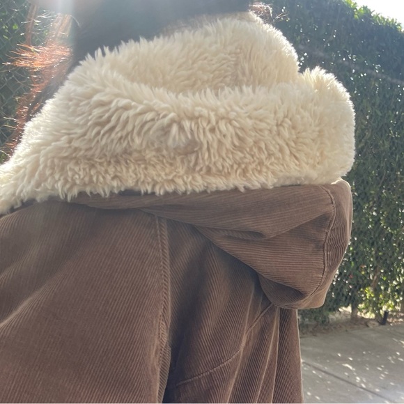 LRG Coat - Picture 2 of 12